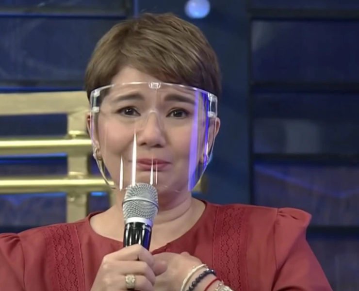 Amy Perez It's Showtime