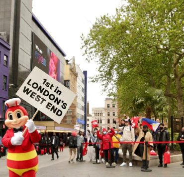 Jollibee London opening sells over 4,000 Chickenjoy