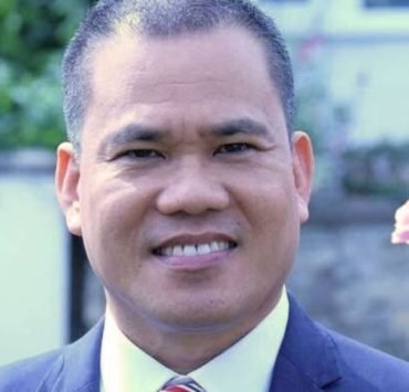 Filipino won Nurse of the Year Award