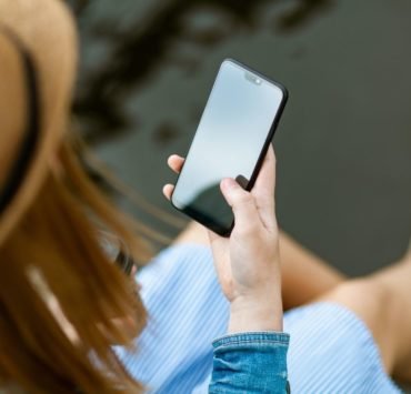Flagship phones
