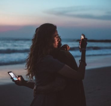Phone addiction has many negative effects. It can also interfere with your relationships