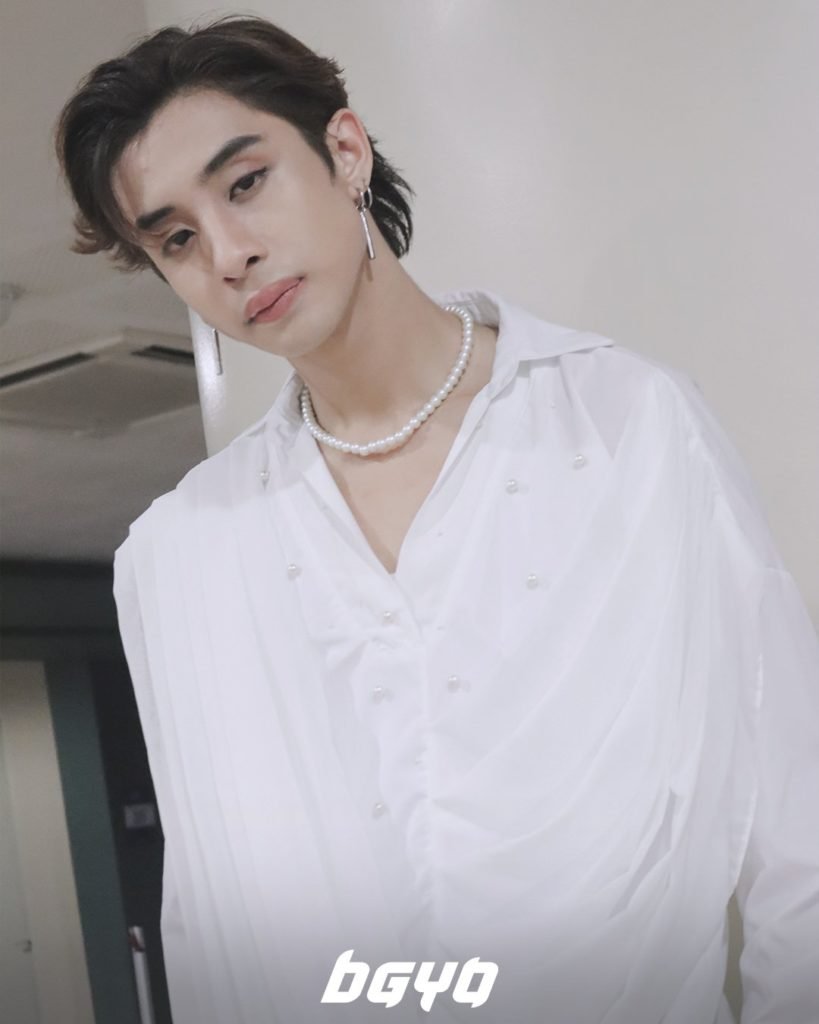 BGYO-MIKKI-PEARL-NECKLACE-FROM-FB