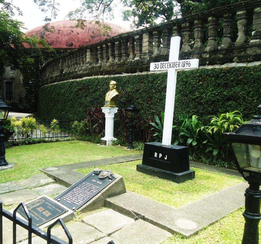 Marker of Dr. Jose Rizal possible place of burial. Photo Credit: Sarah Jane S. Pahimnayan