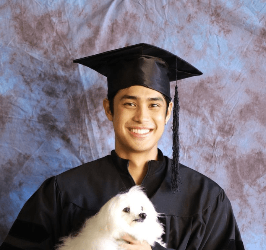 DONNY-PANGILINAN-GRADUATES-COLLEGE.png