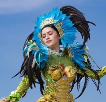 Jenny Ramp raises awareness with her Miss Earth Fauna Costume