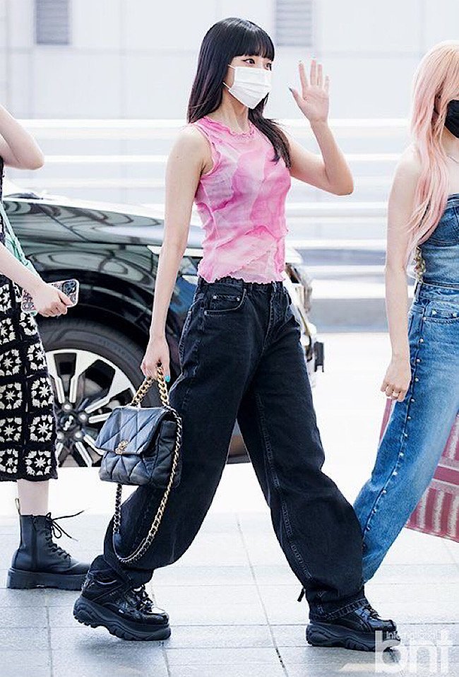 The Evolution of K-Pop Fashion Airport Style