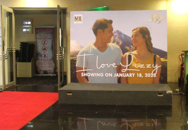 movie review about i love lizzy