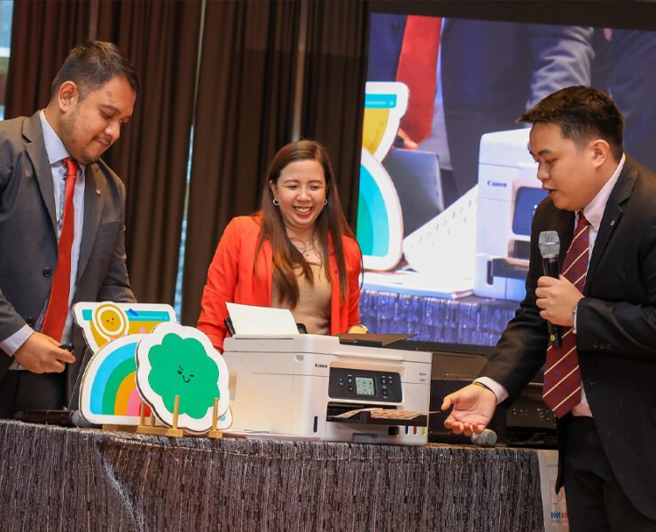 The Canon Marketing Philippines team highlighted key features of the MegaTank and MAXIFY printers, demonstrating their benefits for student use.