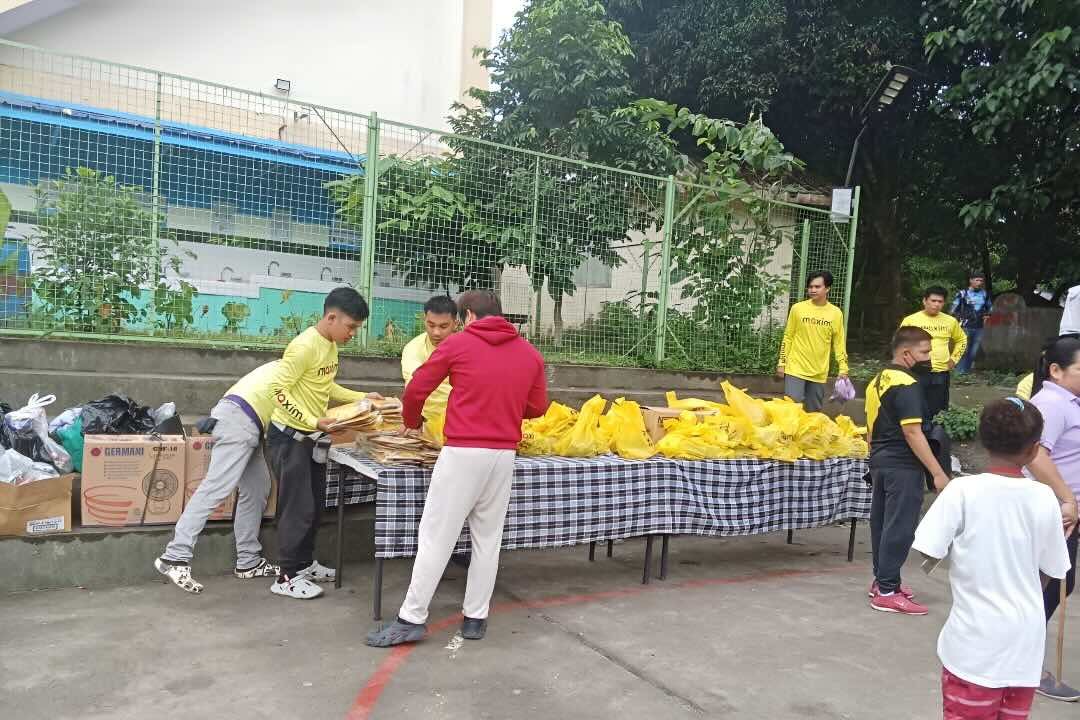 Maxim Rides & Food Delivery