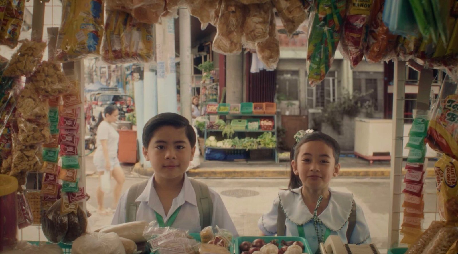 Puregold carries on with its heartfelt tribute to Filipino sari-sari store owners or micro-entrepreneurs with its Sari-Sari Stories video series, the newest installment of which features a special cameo from BINI’s Jhoanna.