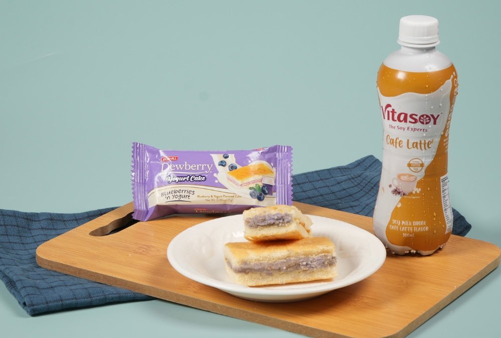 Dewberry Yogurt Cake