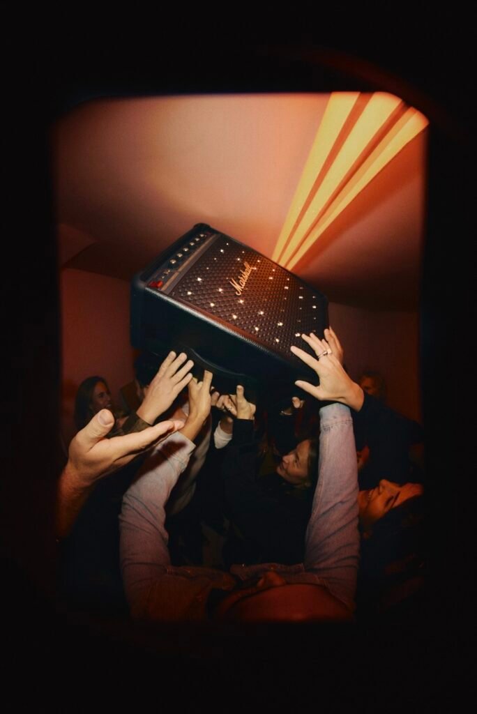 Marshall grows its party speaker line up with the launch of Bromley 450. Sporting the same, unmistakable Marshall design as the larger Bromley 750, this compact portable speaker lets everyone know the party is on thanks to True Stereophonic 360° sound, 40+ hours of playtime and integrated stage lights that make it the center of attention in any setting.