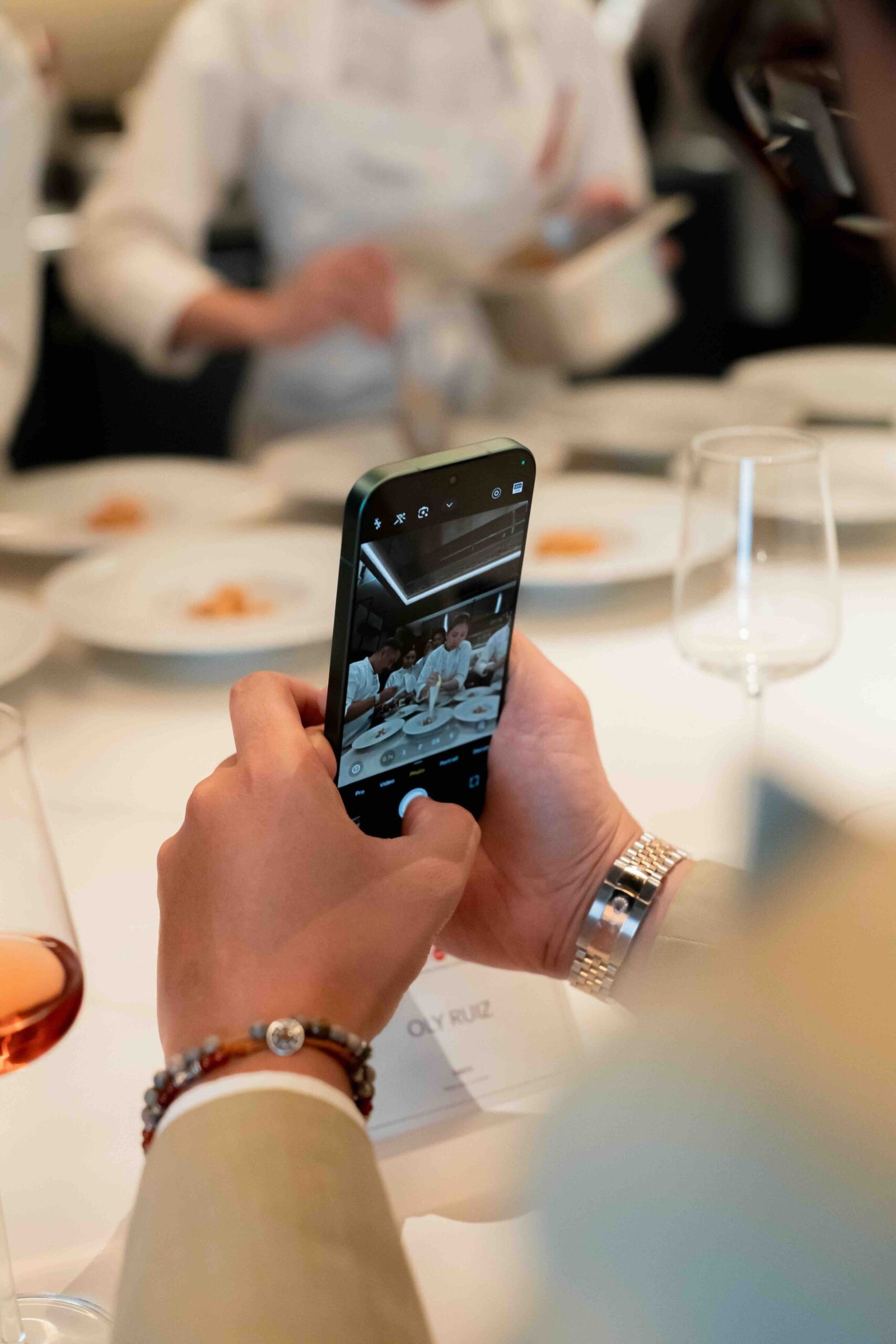 With the Xiaomi 17 Series, Xiaomi is proving that a smartphone is more than just a utility gadget, as it has the potential