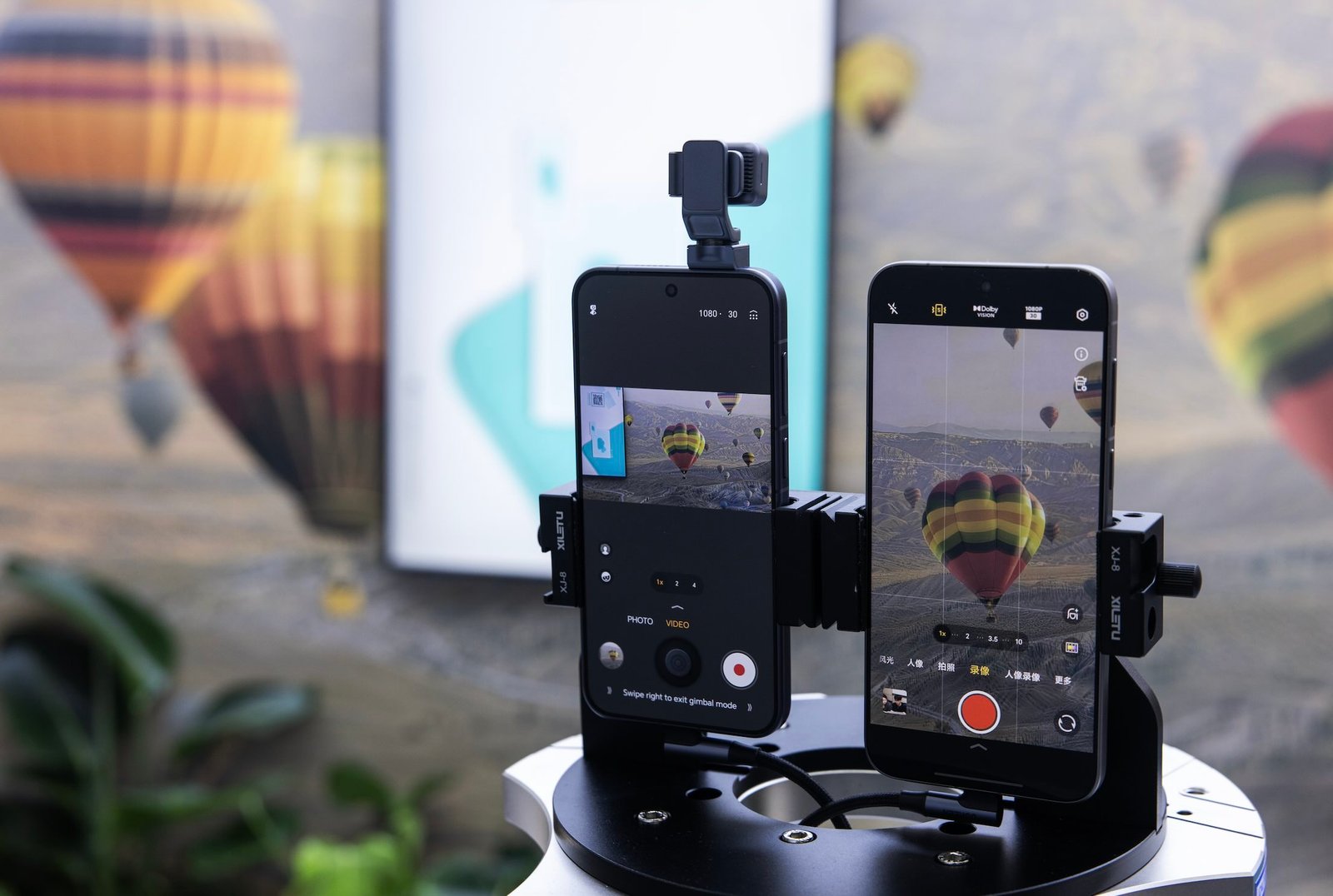 the HONOR Robot Phone—featuring a built-in gimbal camera engineered for ultra-stable, professional-grade photography and videography.