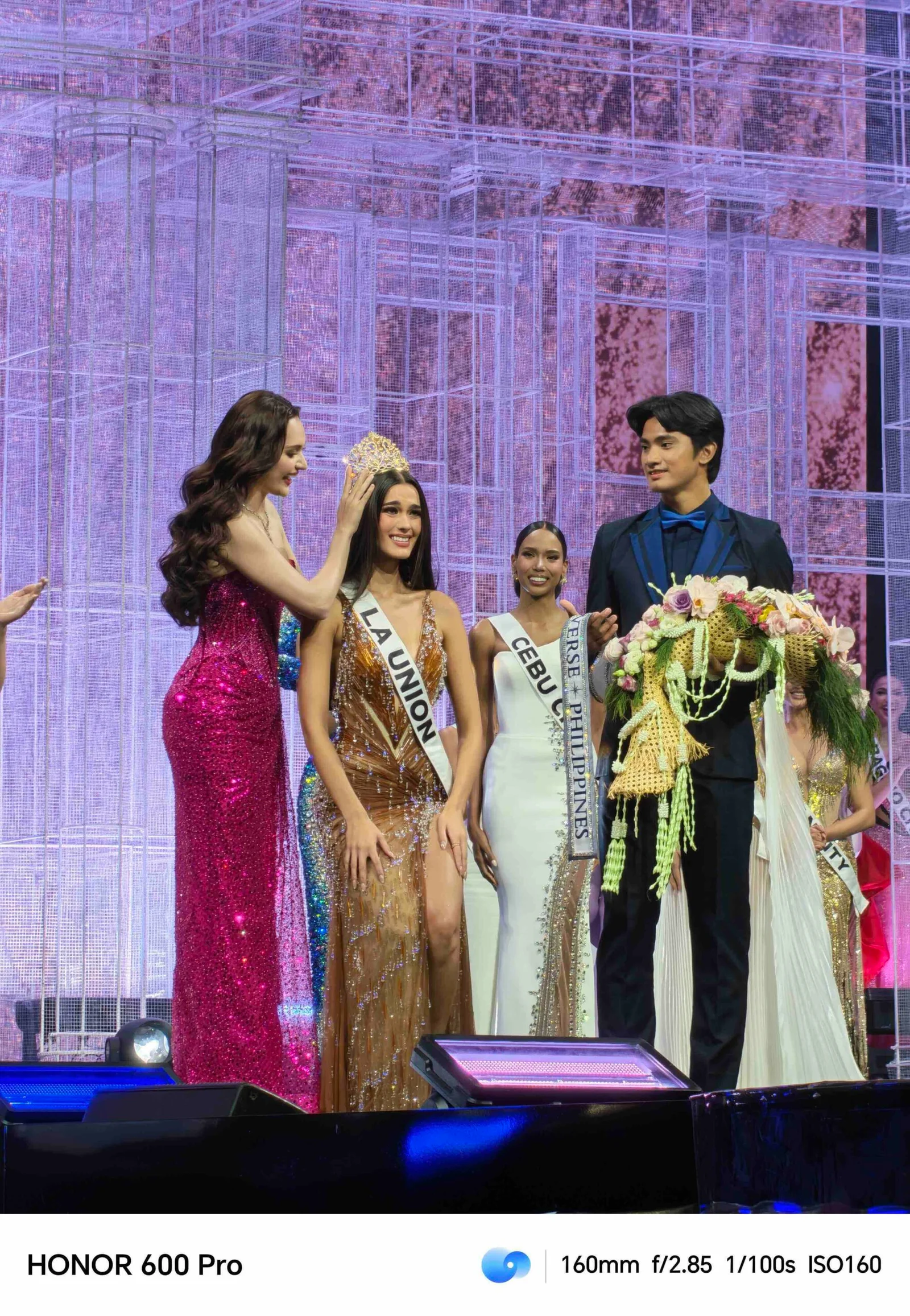 This image has an empty alt attribute; its file name is HONOR-600-Pro-Shots-at-Miss-Universe-2026-PH-Coronation-2-scaled.jpeg