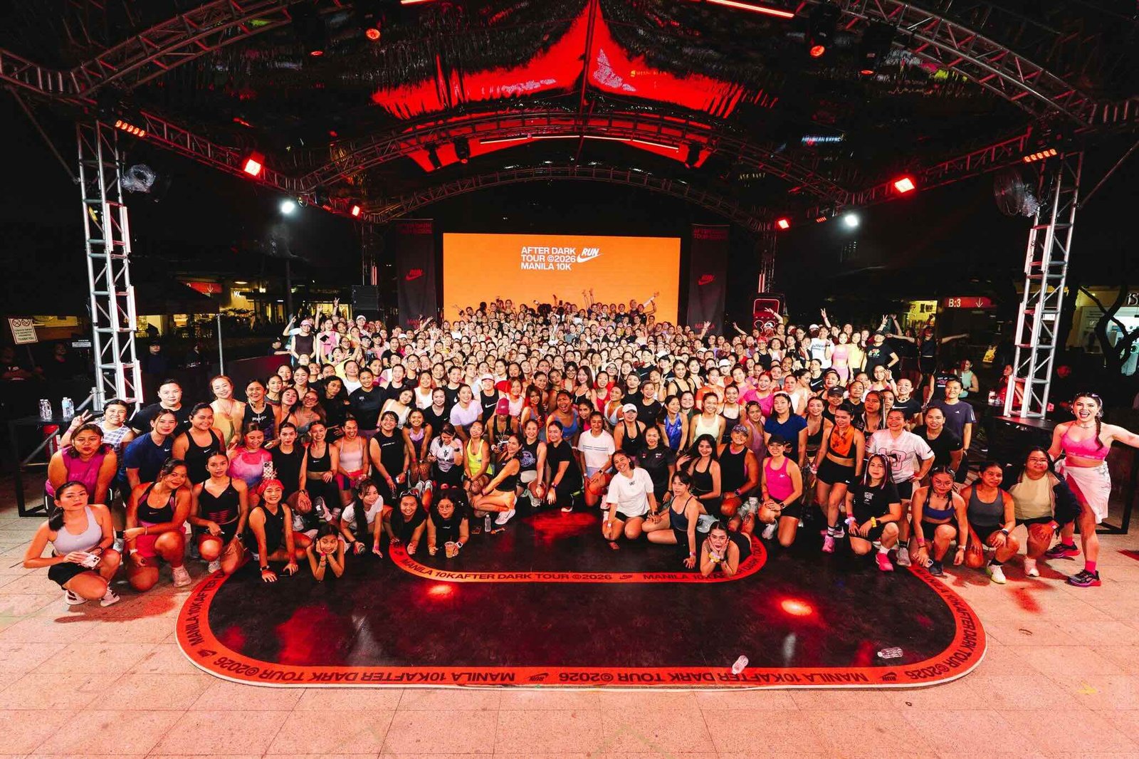Run or runway? Why not have both? Over 400 female runners gathered last night as Nike The Fort became a run-way. The launch of Nike After Dark Tour (ADT)